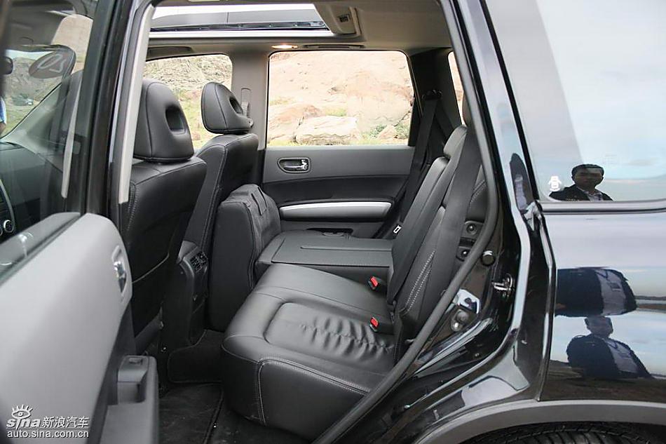 新一代奇骏内饰实拍图