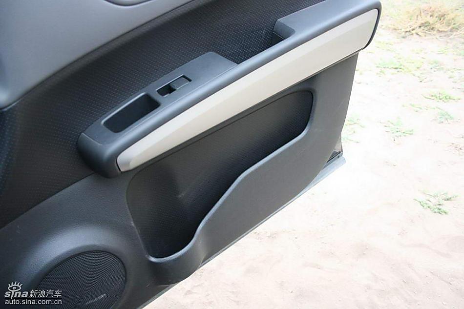 新一代奇骏内饰实拍图