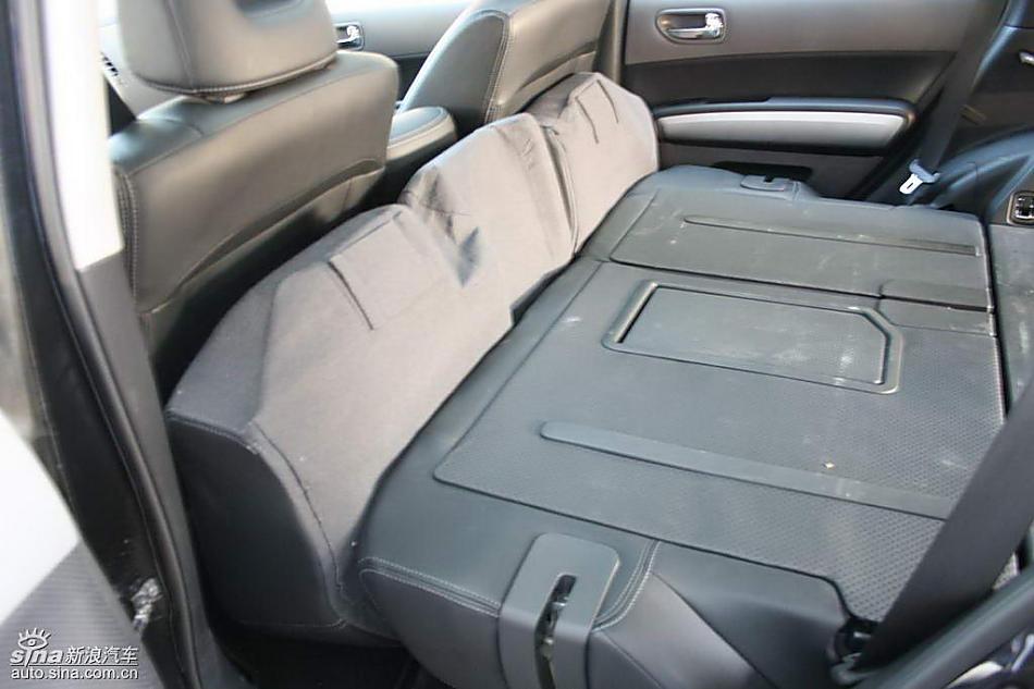 新一代奇骏内饰实拍图