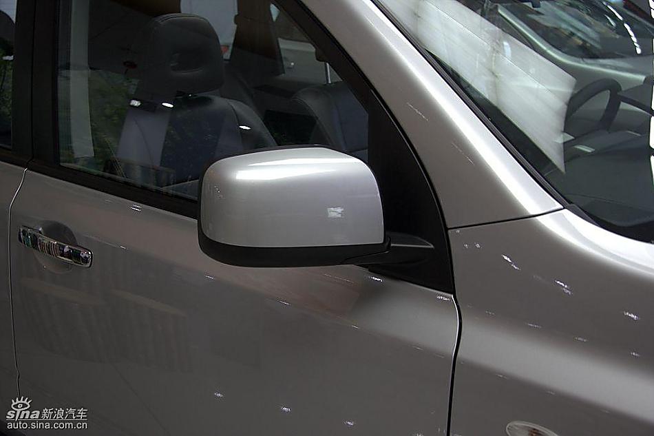 东风日产奇骏到店实拍