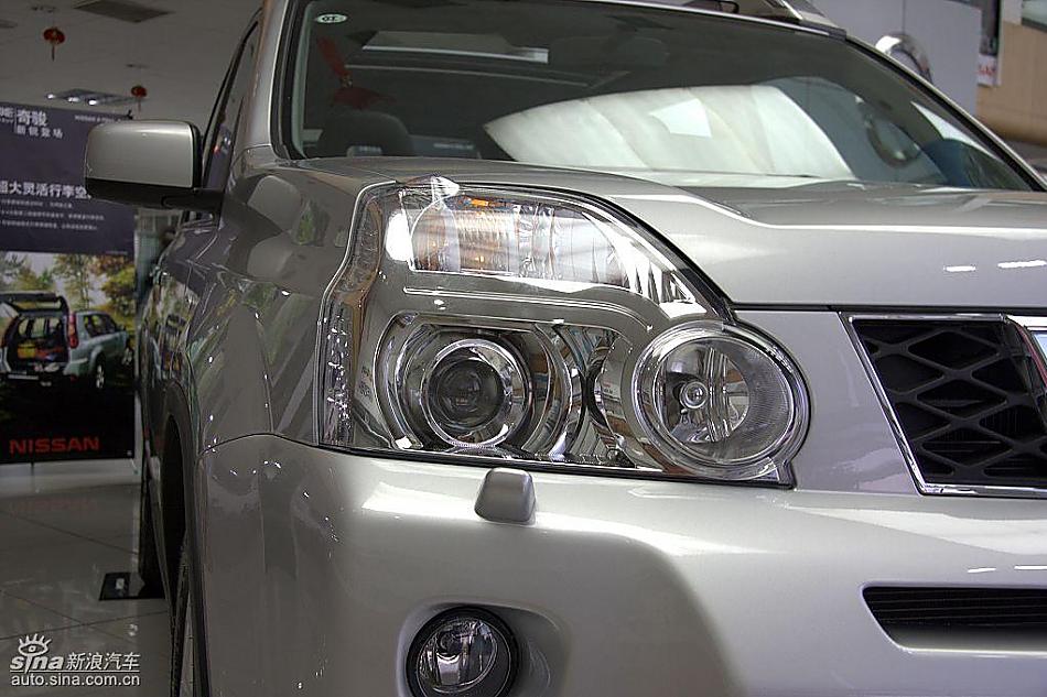 东风日产奇骏到店实拍