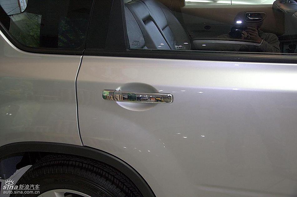 东风日产奇骏到店实拍