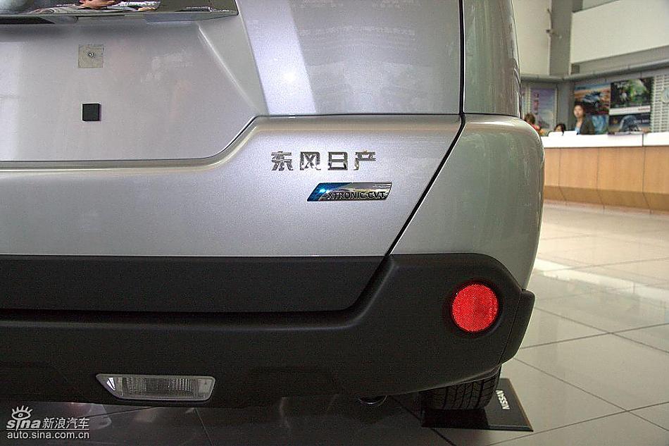 东风日产奇骏到店实拍