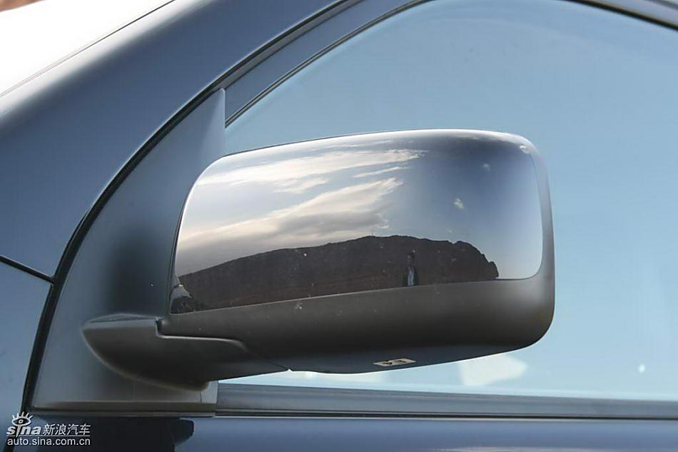 新一代奇骏外观实拍图