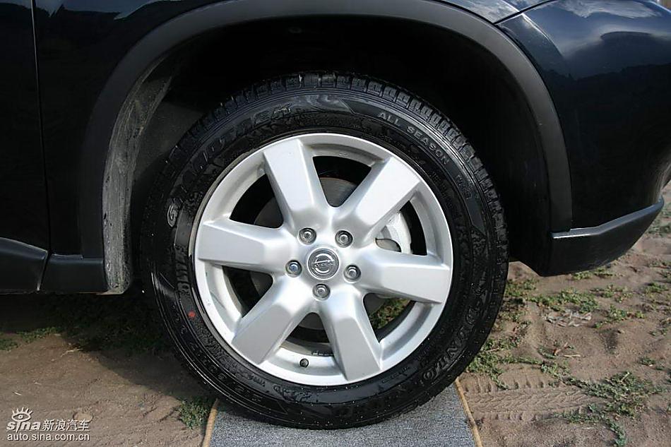 新一代奇骏外观实拍图