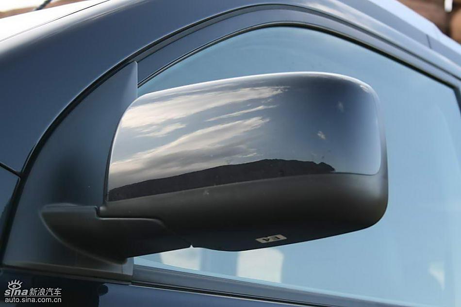 新一代奇骏外观实拍图