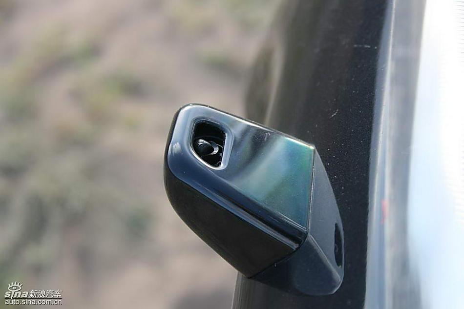 新一代奇骏外观实拍图