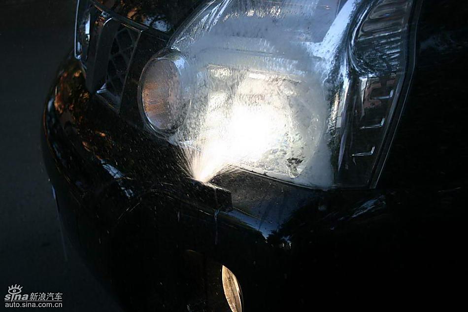 新一代奇骏外观实拍图