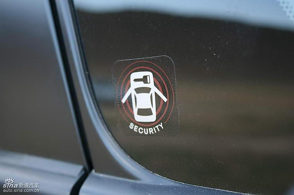 新一代奇骏外观实拍图