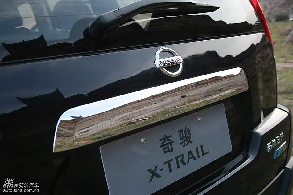 新一代奇骏外观实拍图