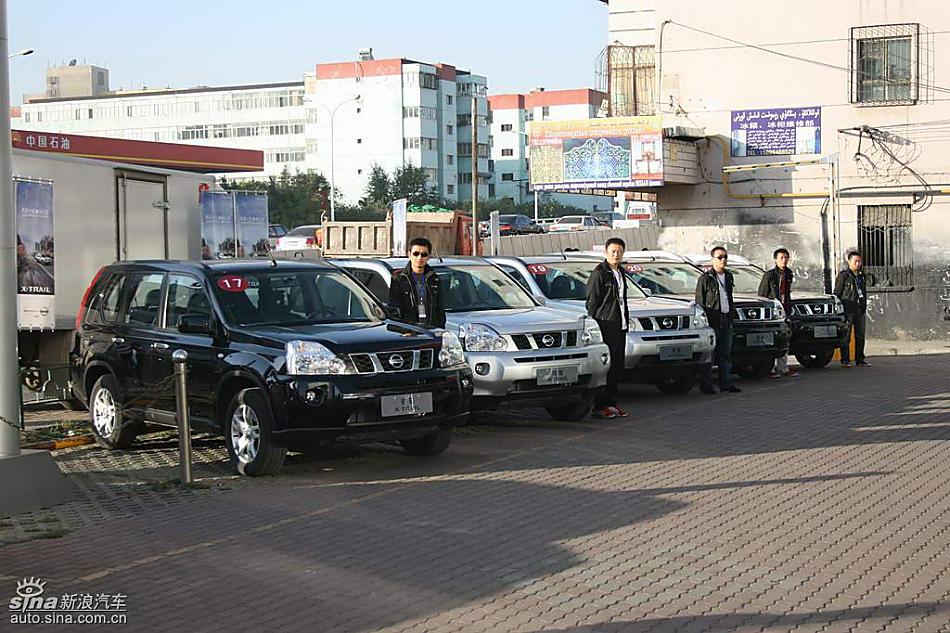 新浪汽车新疆大漠试驾新一代奇骏