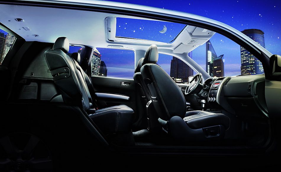 东风日产2010款奇骏内饰及细节