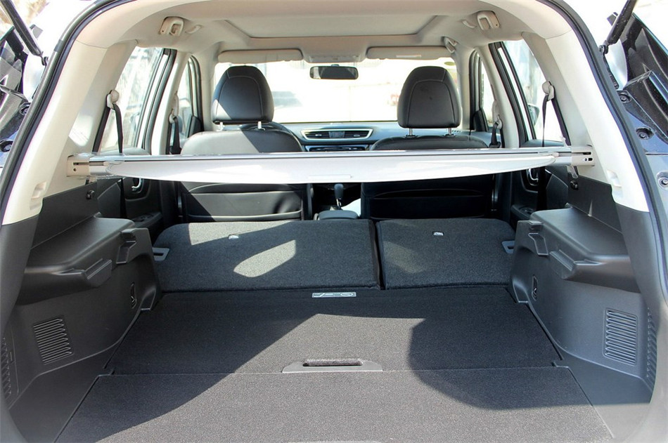 奇骏 2014款 2.0L CVT 舒适版 座椅空间