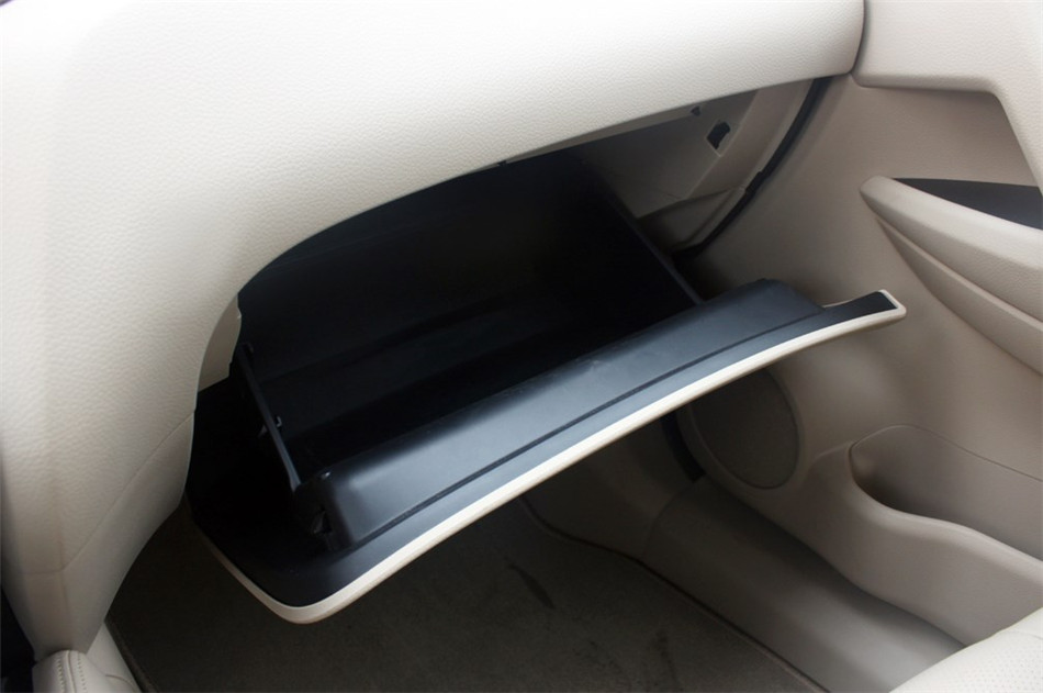 奇骏 2014款 四驱 2.5L CVT 至尊版 内饰