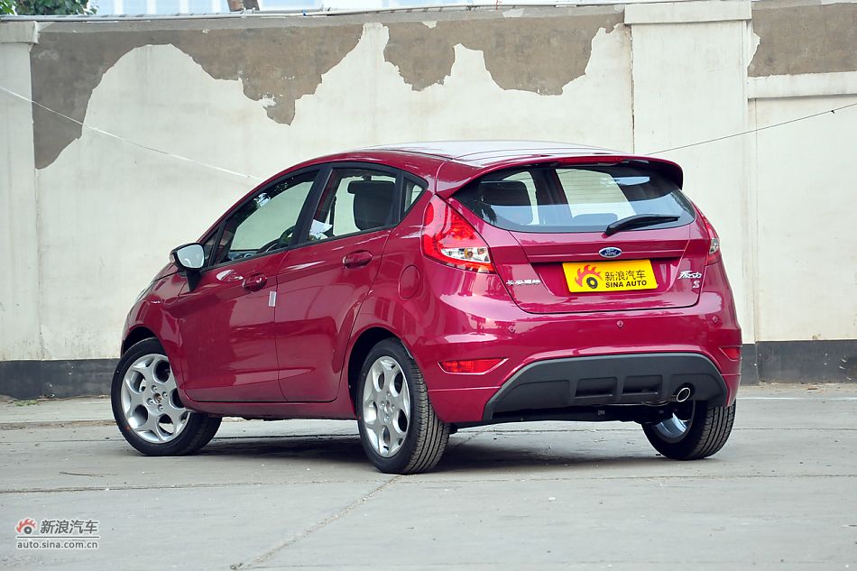 2011款嘉年华高清到店实拍