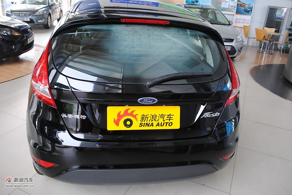 09款新嘉年华1.5L自动时尚型