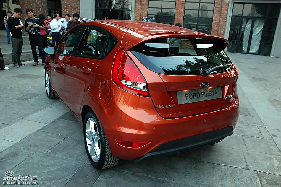 新嘉年华外观实拍