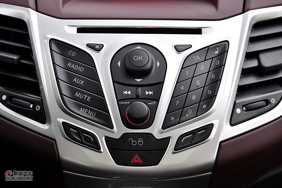 2011款嘉年华高清到店实拍