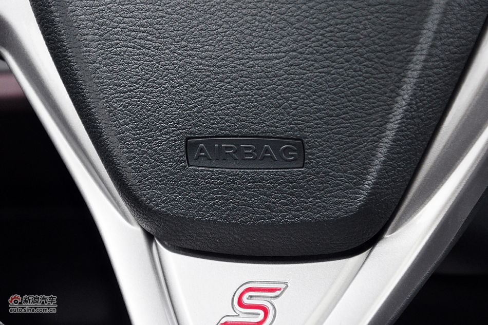 2011款嘉年华高清到店实拍