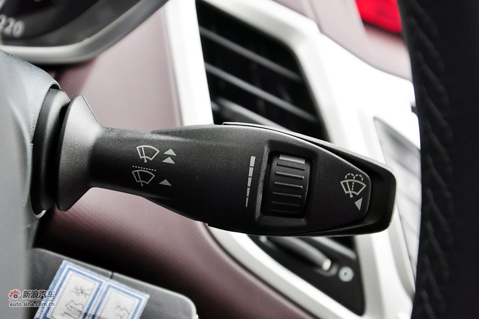 2011款嘉年华高清到店实拍