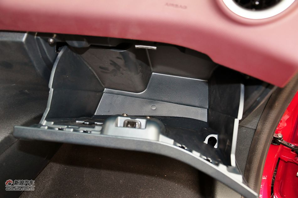 2011款嘉年华高清到店实拍