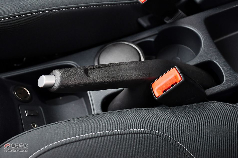 2011款嘉年华高清到店实拍