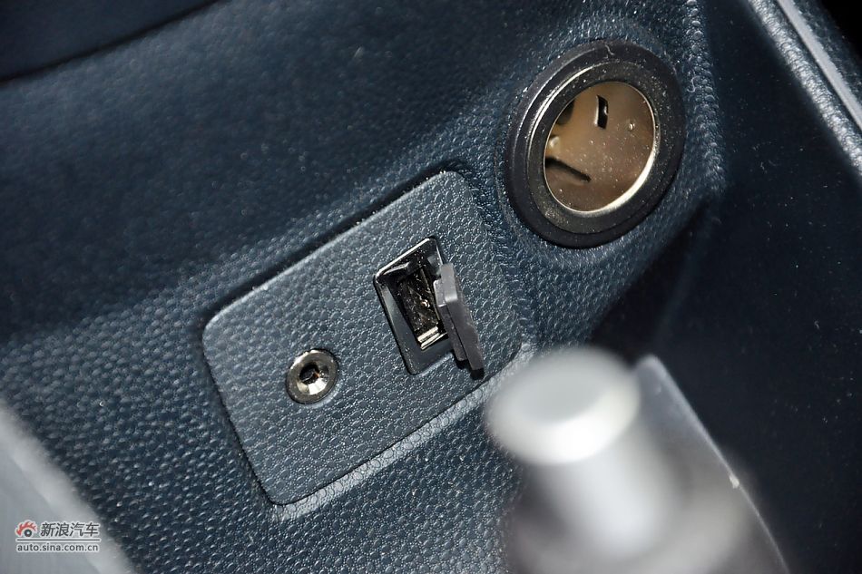 2011款嘉年华高清到店实拍