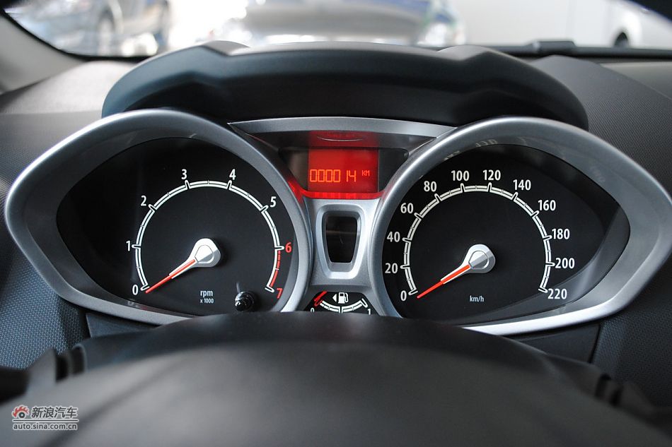 09款新嘉年华1.5L自动时尚型