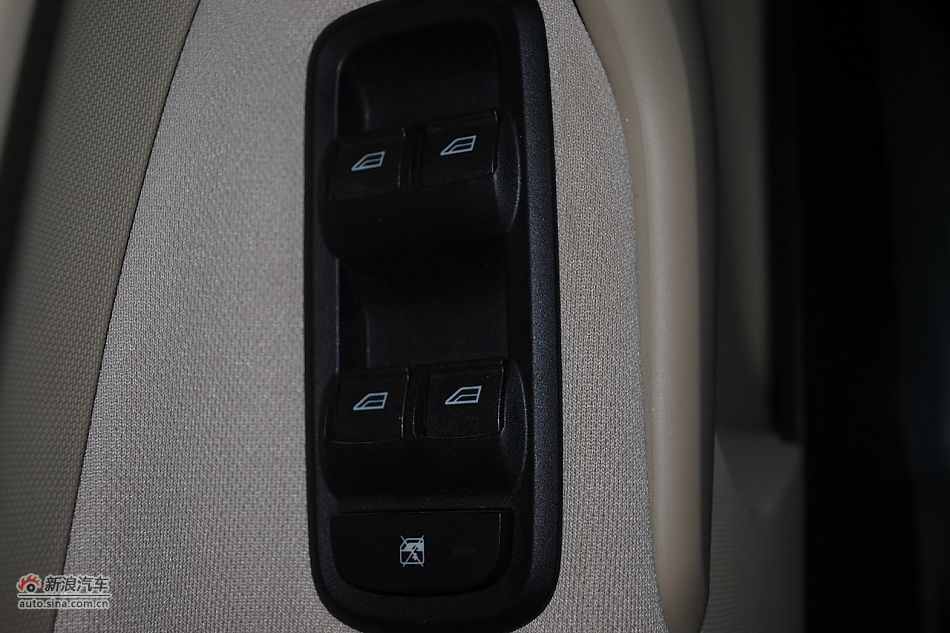 09款新嘉年华1.5L自动时尚型