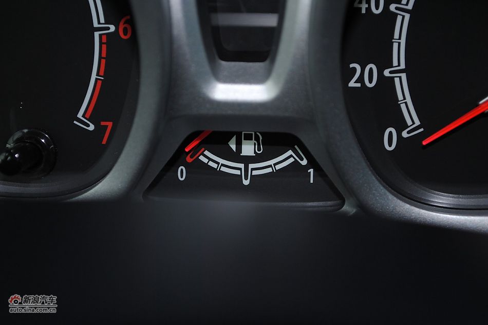 09款新嘉年华1.5L自动时尚型