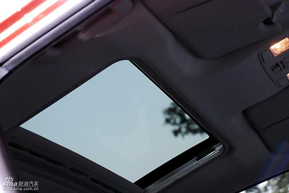 新嘉年华内饰实拍