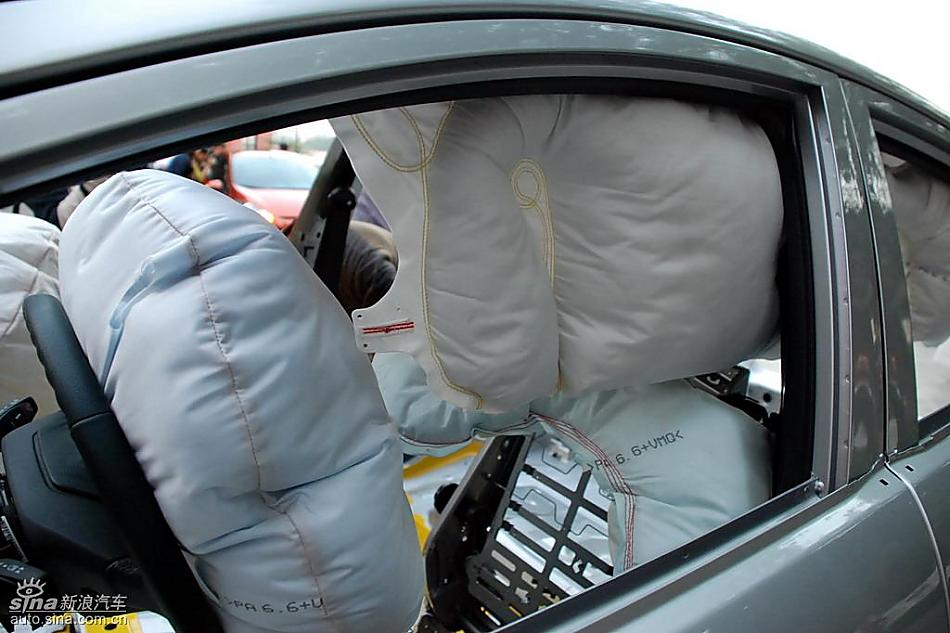 新嘉年华结构实拍