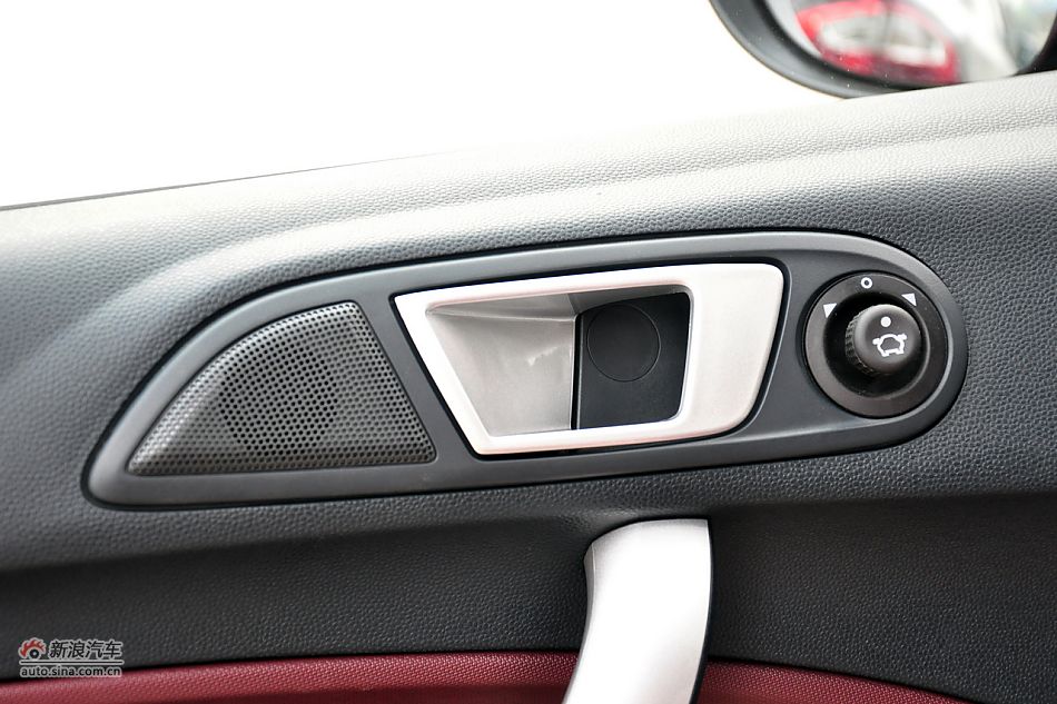 2011款嘉年华高清到店实拍