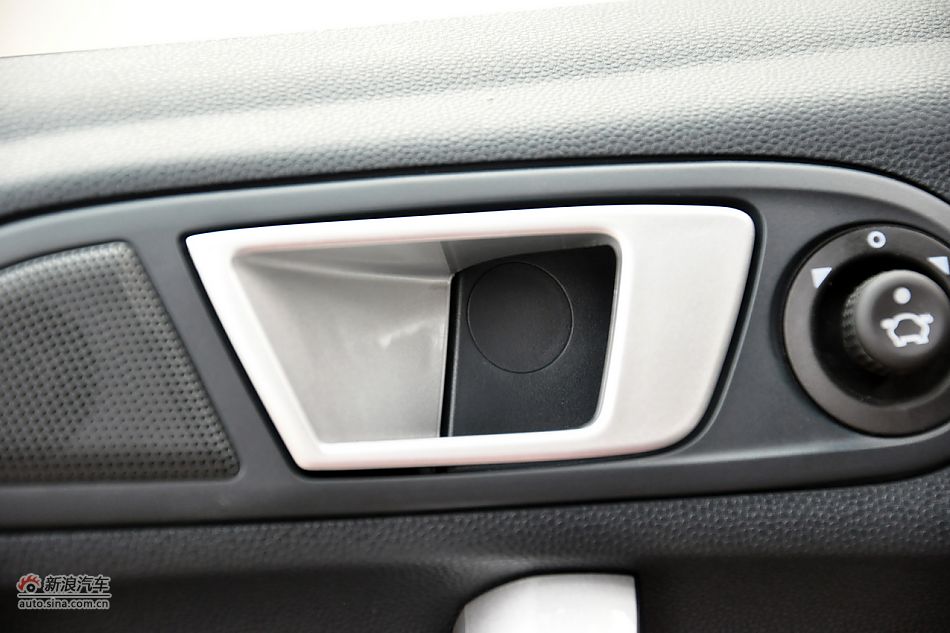 2011款嘉年华高清到店实拍