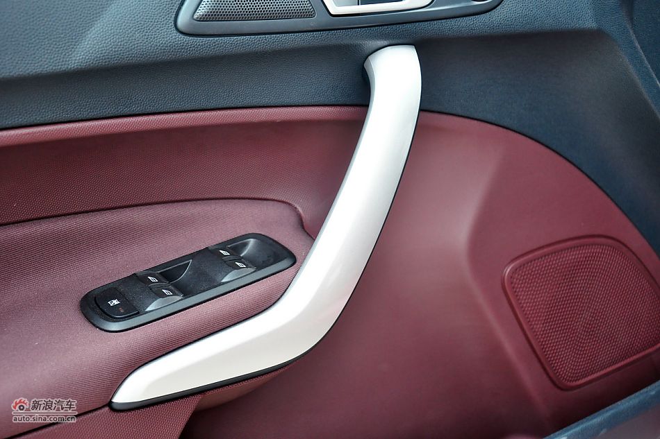 2011款嘉年华高清到店实拍