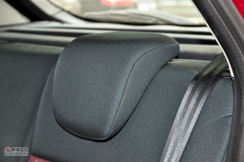 2011款嘉年华高清到店实拍