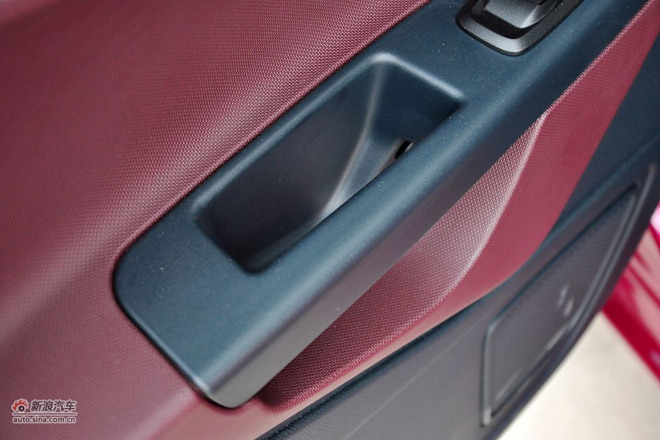 2011款嘉年华高清到店实拍