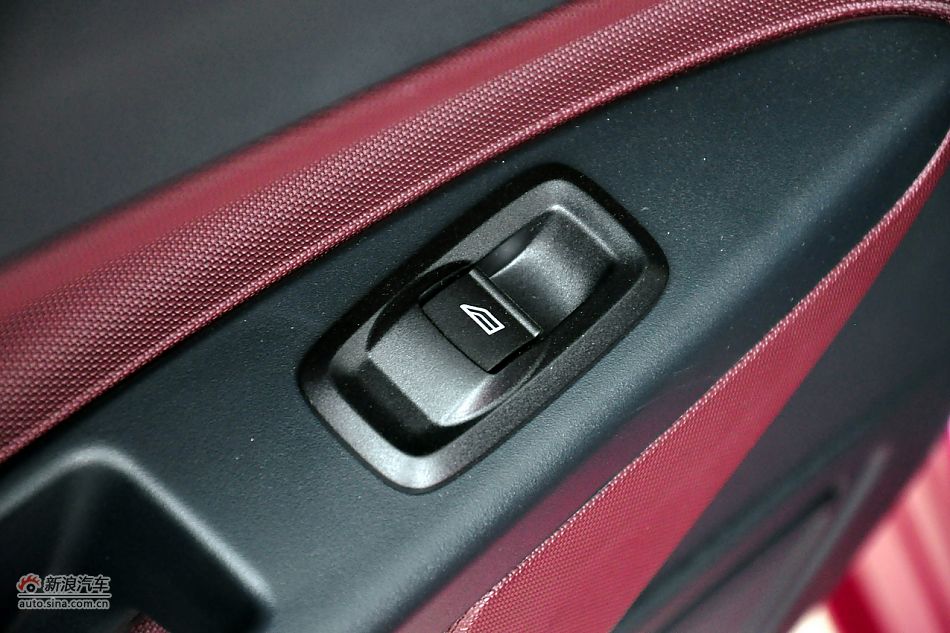 2011款嘉年华高清到店实拍