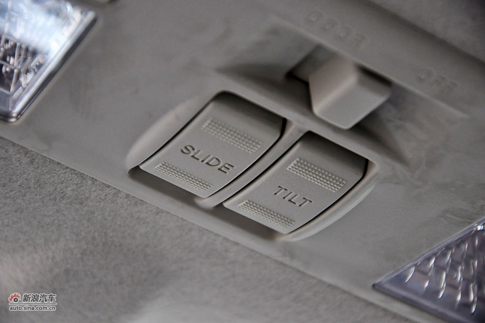 2011款嘉年华高清到店实拍