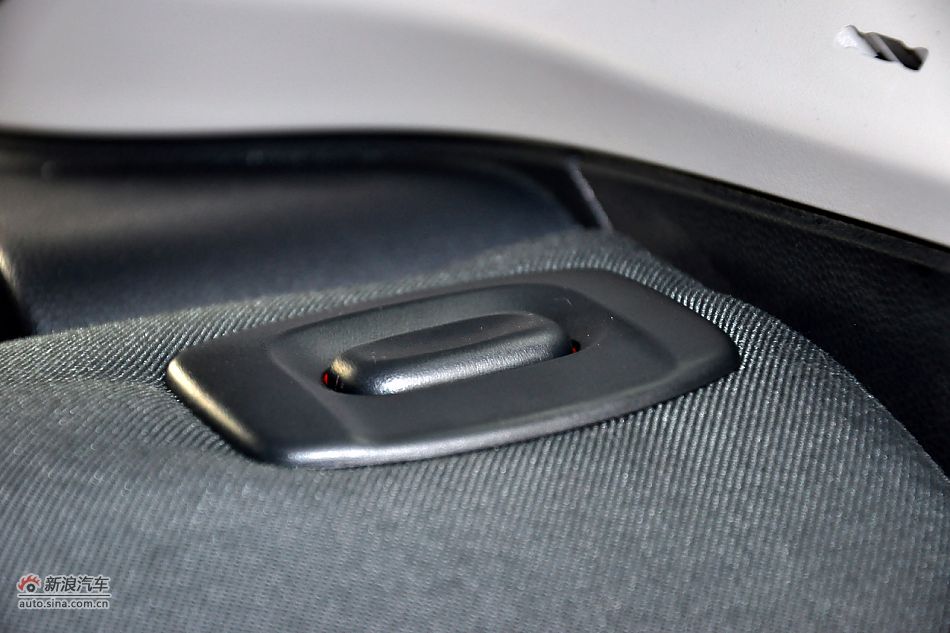 2011款嘉年华高清到店实拍