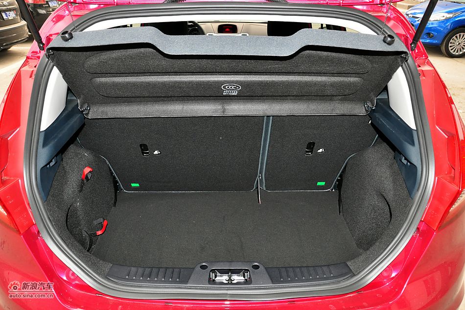 2011款嘉年华高清到店实拍