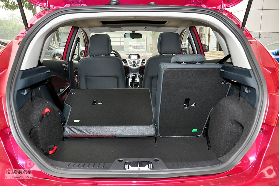 2011款嘉年华高清到店实拍