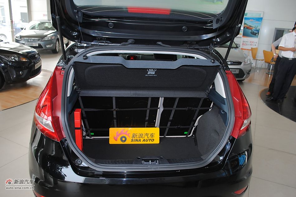 09款新嘉年华1.5L自动时尚型