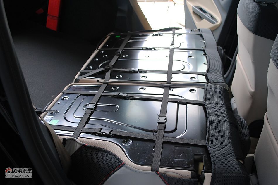 09款新嘉年华1.5L自动时尚型