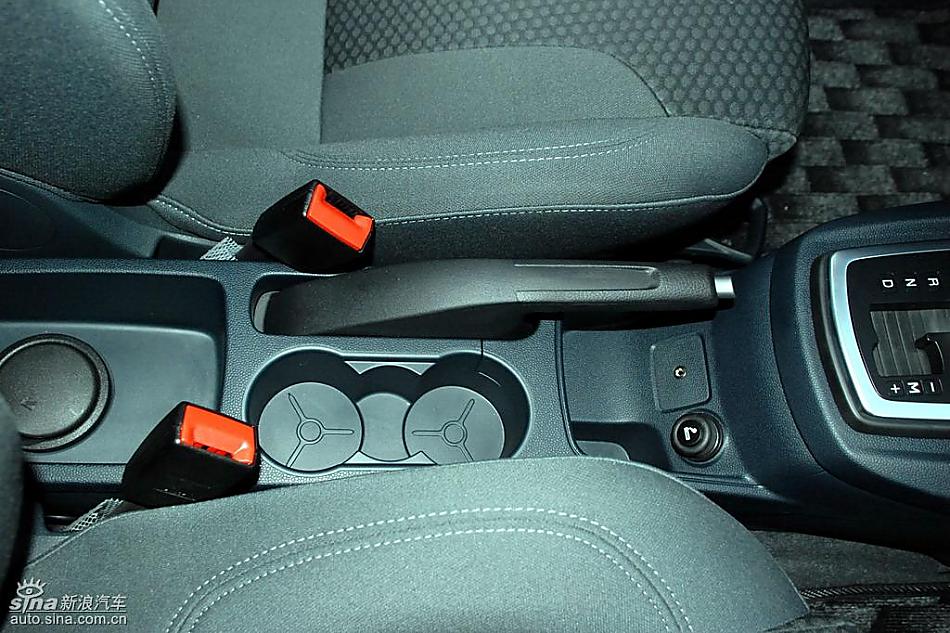 新嘉年华内饰实拍