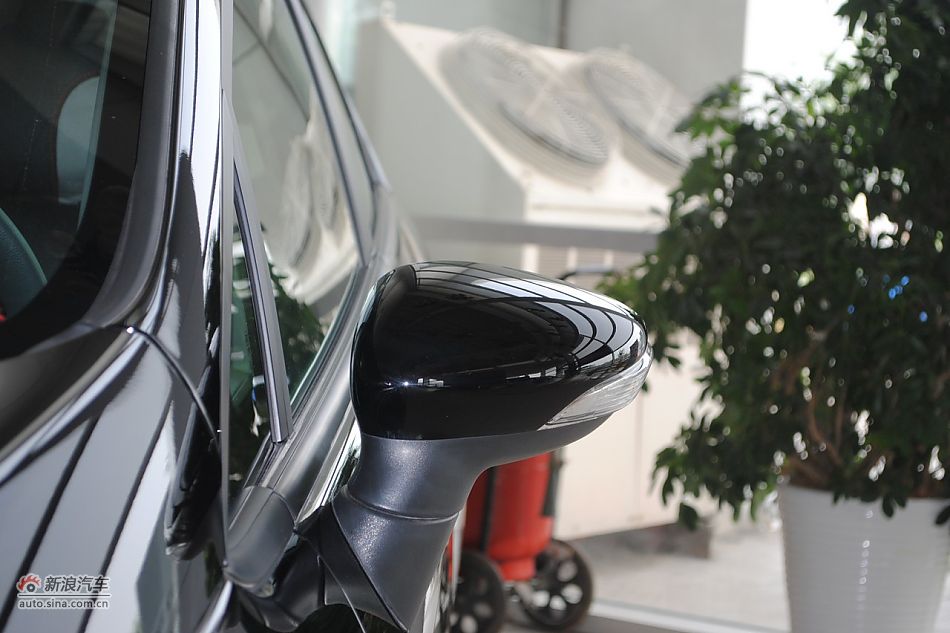 09款新嘉年华1.5L自动时尚型