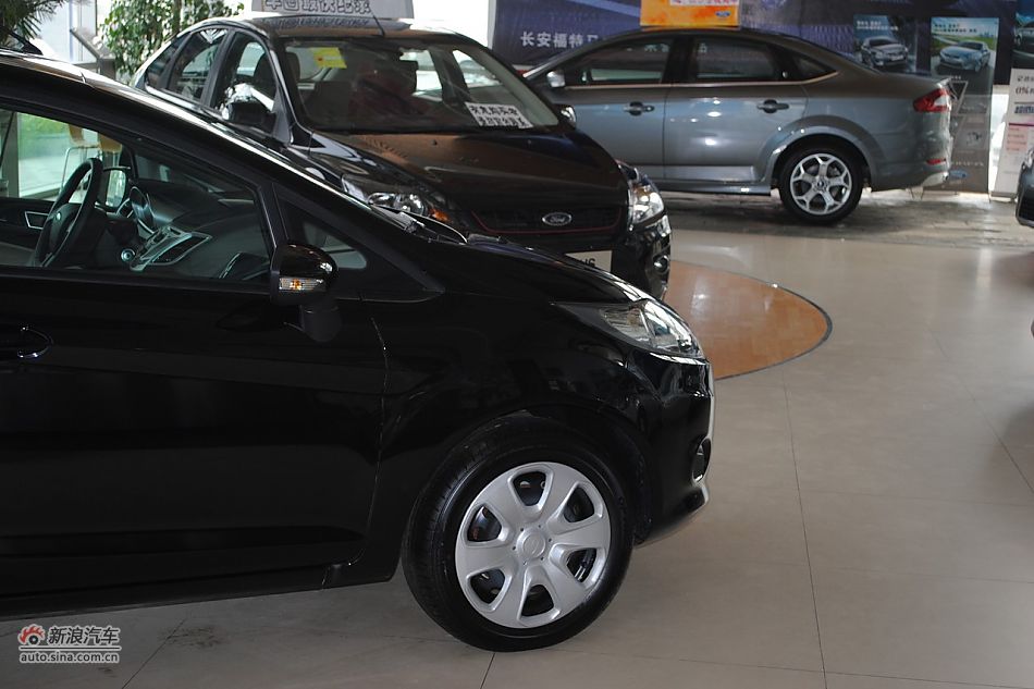 09款新嘉年华1.5L自动时尚型