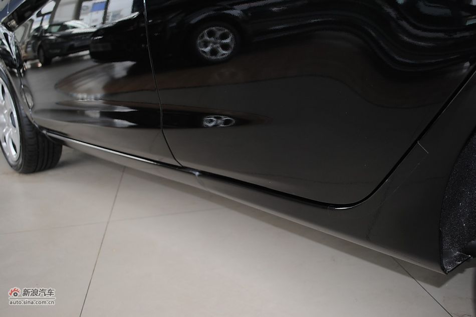 09款新嘉年华1.5L自动时尚型