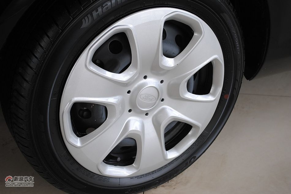 09款新嘉年华1.5L自动时尚型