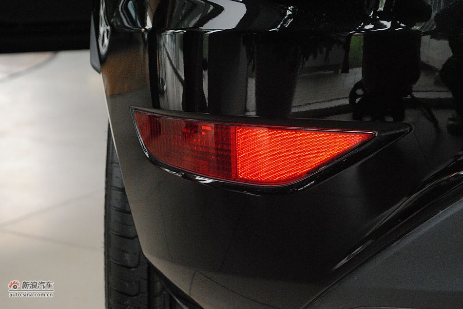 09款新嘉年华1.5L自动时尚型